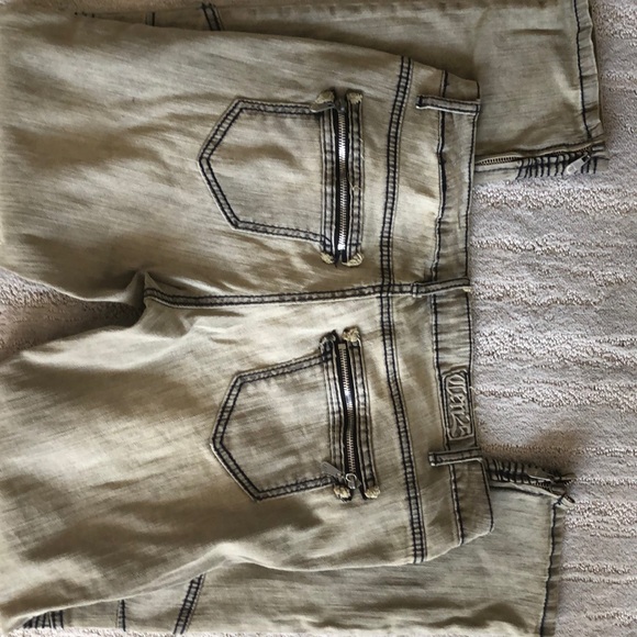 Skinny Jeans - Picture 2 of 4